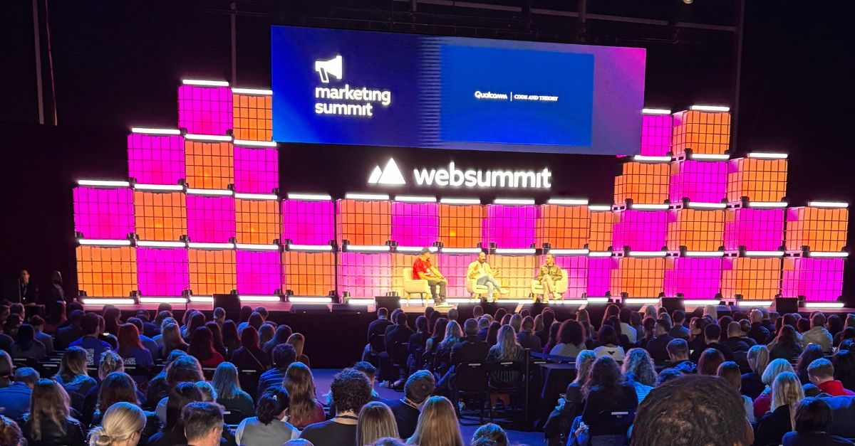 Evento Web Summit 2025